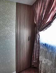 гардеробная из маленькой кладовки